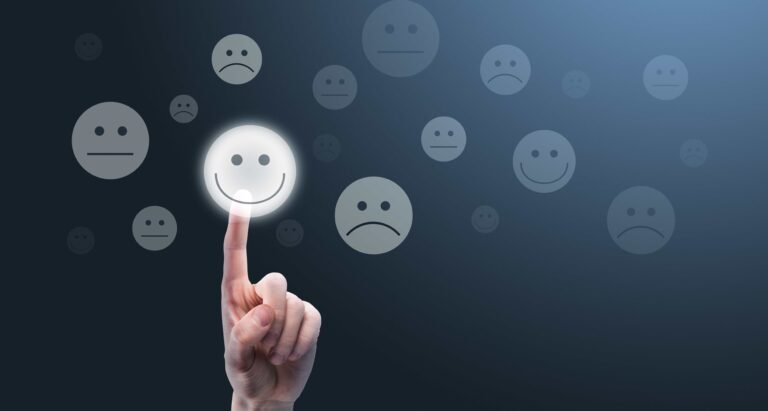 5 استراتيجيات رئيسية لتحسين تجربة العملاء 1 استراتيجيات لتحسين تجربة العملاء